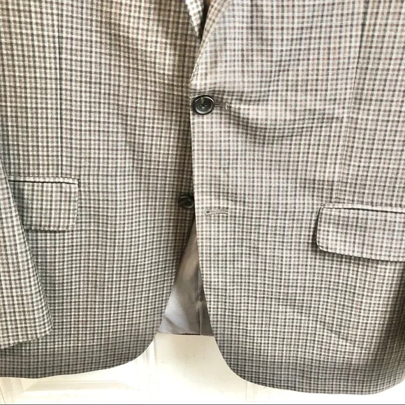 Hart Schafner Marx mens’ plaid suit jacket. - Picture 6 of 12